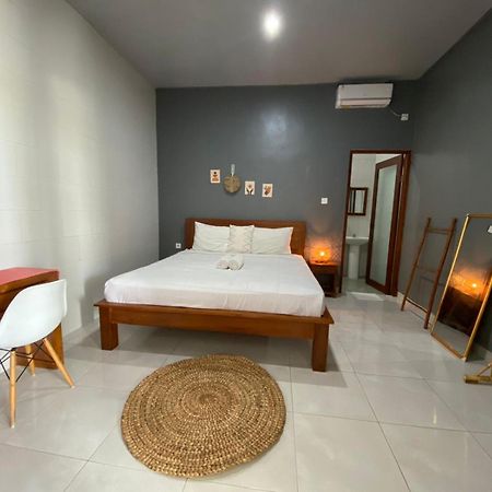 Tyana Private Room In Batu Bolong Canggu 21 ภายนอก รูปภาพ